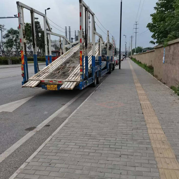 运一辆车需要多少钱 